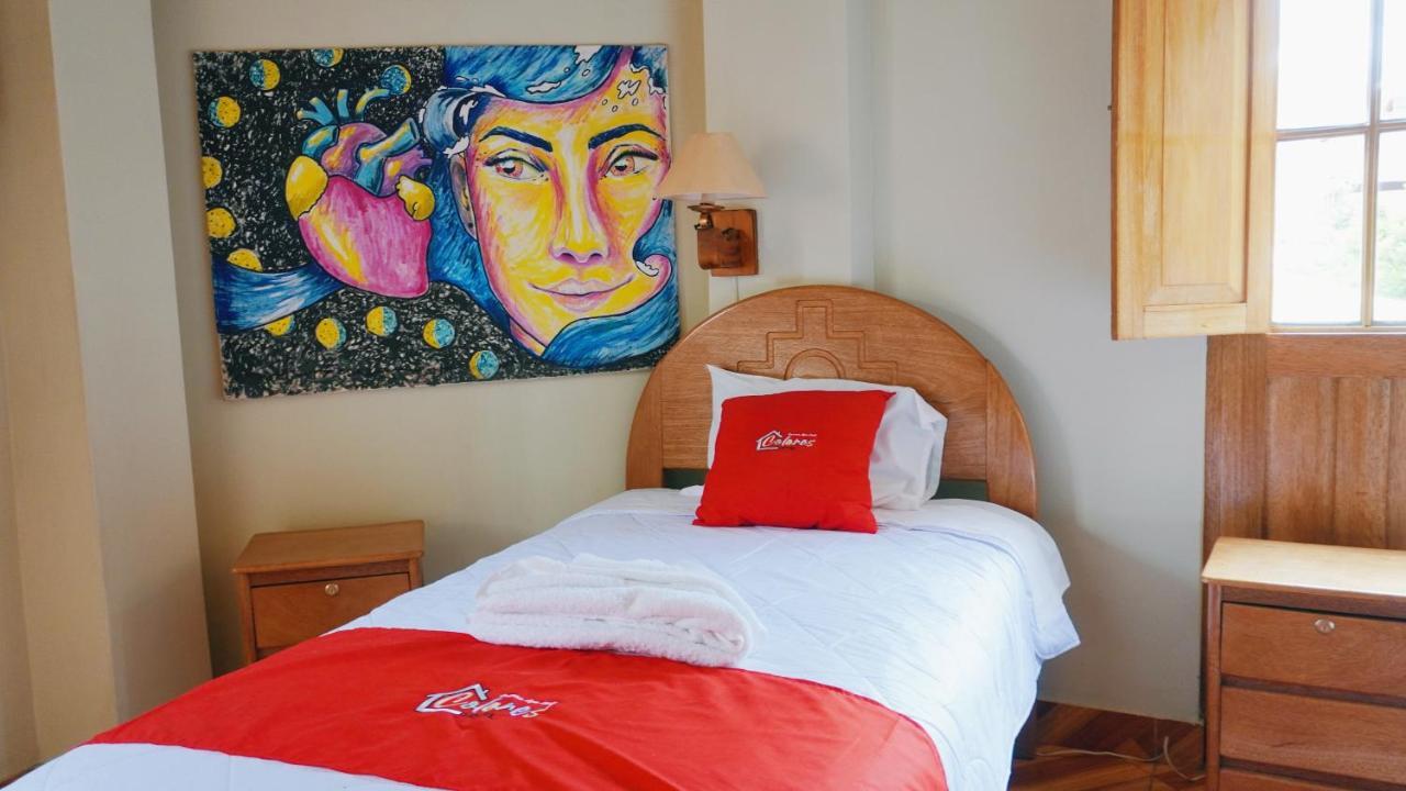 Colores Hotel Apu-Linli Pisac Exteriér fotografie